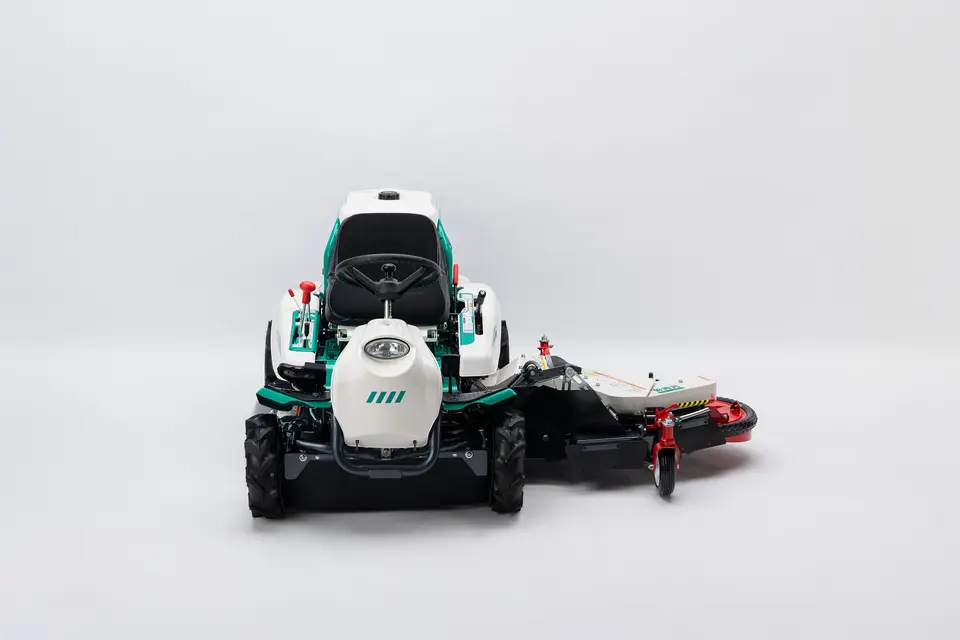 Orec Powerful ride-on mower