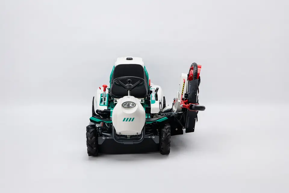 Orec Powerful ride-on mower